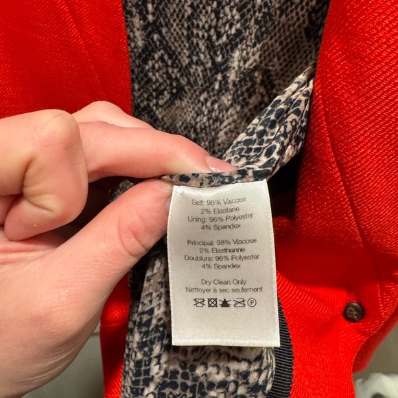 Veronica Beard Red Blazer with Notched Lapels - Picture 5 of 6